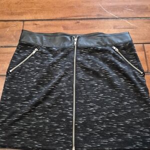 Rock & Republic Black and Gray Pencil Skirt with Zipper Accents